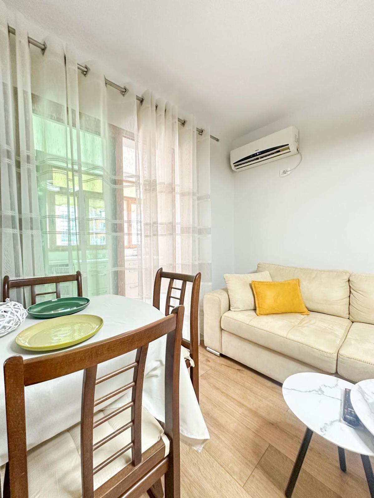 Block Inn Apartments ติรานา ภายนอก รูปภาพ